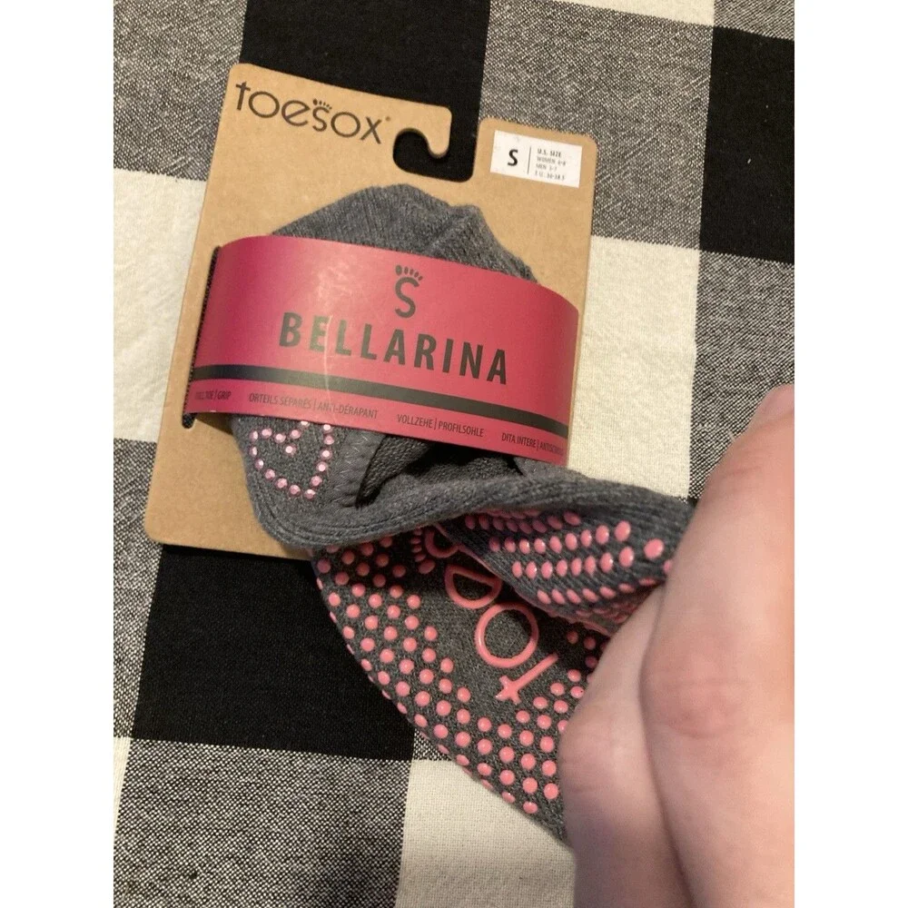 Bellarina Grip Toe Socks Gray And Pink‎ Sz Small Organic Cotton Pilates Yoga
